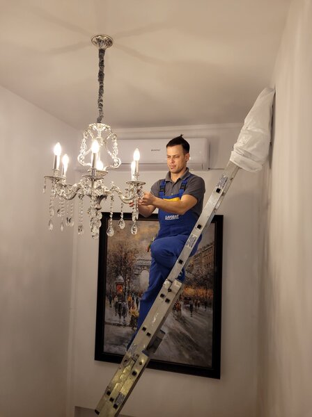 Instalatii electrice non stop 24/24h 7.